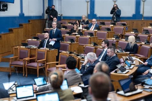 Mugoša: I Đuroviću je danas bilo neprijatno da sluša poslanike PES, potvrdio da je opozicija govorila istinu