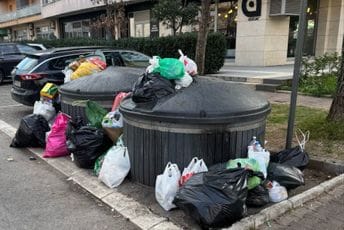 Pogledajte kako je u City kvartu: Računi uvećani a kontejneri puni smeća (FOTO)
