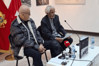 Dio bogate riznice fotografija Krsta Đuričića: Predstavljeno dopunjeno izdanje monografije "Cetinje 1950-1980"