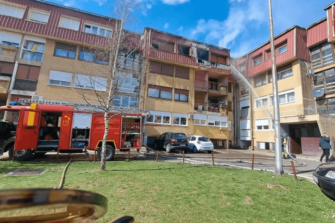 U Nikšiću gori stan, požar gasi ekipa vatrogasaca sa tri vozila