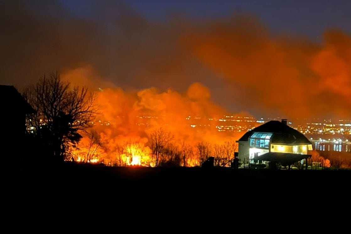 (VIDEO) Veliki požar blizu Novog Sada
