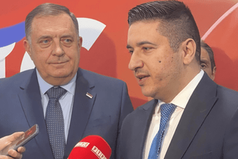 Dajković u Banjaluci: Sramota je šta radi Spajić, politika Vlade licemjerna i štetna po interese srpskog naroda