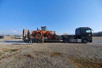 Utovarao šljunak s državne parcele: Uhapšena jedna osoba