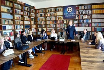 Uručena uvjerenja budućim računovodstvenim tehničarima: Ulaganje u znanje najbolja investicija