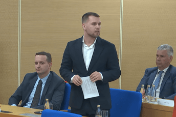 Većina u Podgorici odbila inicijativu za izbor Miloša Maškovića za potpredsjednika Skupštine