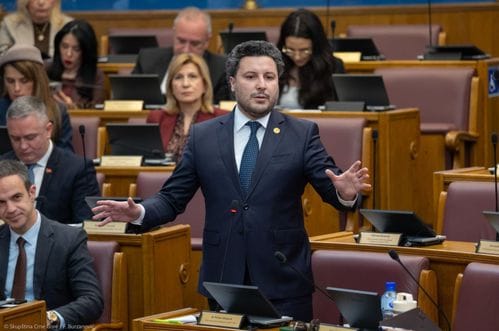 Abazović i dalje tvrdi da je počasni građanin Njujorka: To je velika reklama i za Crnu Goru