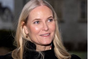 Bila sam “izmanipulisana i prevarena”: Norveška princeza govorila o poznanstvu sa Epstinom Bila sam “izmanipulisana i prevarena”: Norveška princeza govorila o poznanstvu sa Epstinom