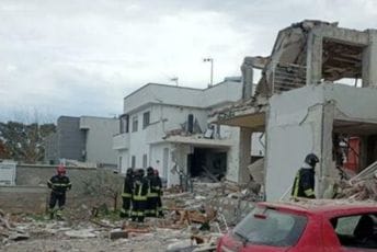 (VIDEO) Eksplozija u Rimu, zahvaćene tri zgrade: Dvije osobe teško povrijeđene, evakuisane desetine ljudi