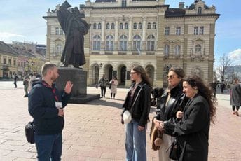 (FOTO) Učenice kotorske Gimnazije boravile u studijskoj posjeti Novom Sadu