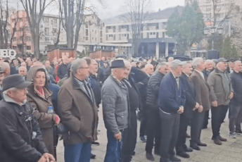 Protest penzionera u Bijelom Polju: "Blokiraćemo cijelu Crnu Goru, ne možemo ovako da živimo"