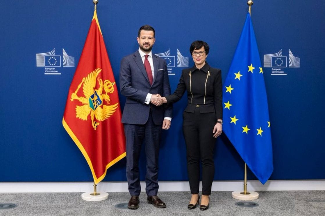 Kos: Crna Gora da da prioritet ključnim poglavljima o demokratiji