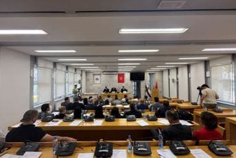 Herceg Novi: Skupština nije održana, njen predsjednik objavio fotografiju sa uhapšenim Velašom