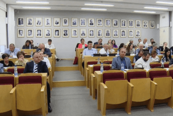 DPS: Novska i Demokrate bi da pobjegnu od sjednice, ali Kolegijum će se kad-tad održati