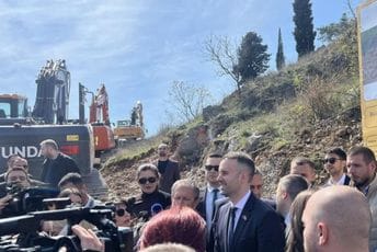 (FOTO) Spajić: Preko 15.000 građana se prijavilo za projekat Veljeg brda, taj broj će se uvećati; Radunović: U prvoj fazi je 630 stanova