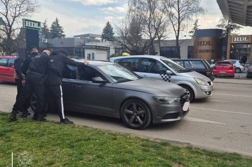 Uoči turnira u Nikšiću: Policija zadržala 16 osoba, oduzete palice, baklje, petarde... (FOTO)