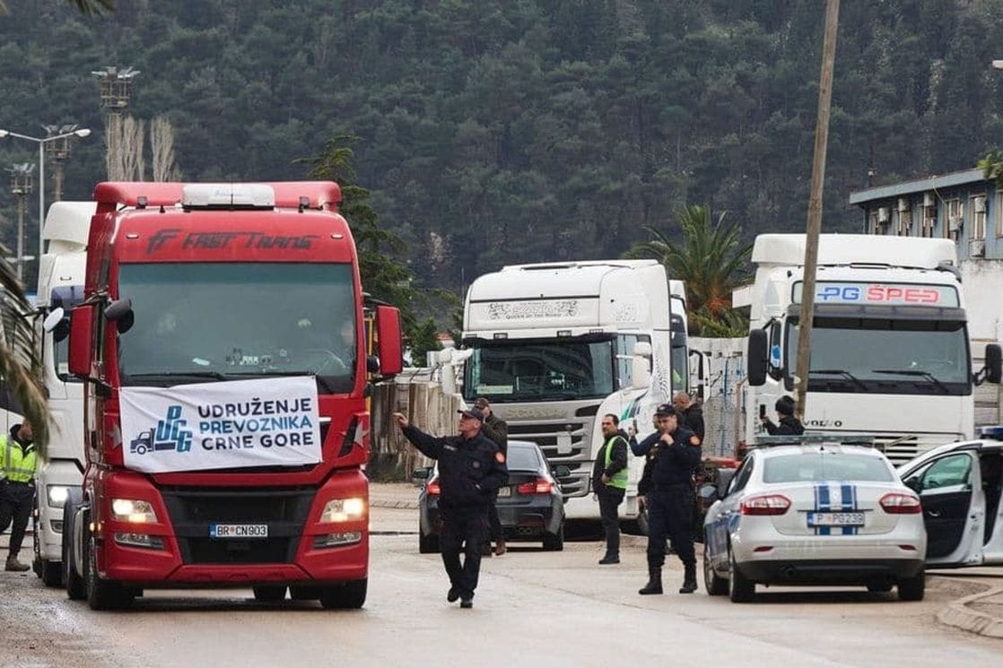 MUP će ponovo odlučivati o zahtjevu prevoznika za proteste: Pravo na mirno okupljanje svedeno na teorijsko, rješenje ne ispunjava zahtjev proporcionalnosti
