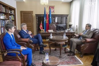 Neđeši u oproštajnoj posjeti kod Ibrahimovića: "Odnosi Crne Gore i Mađarske dodatno osnaženi tokom mandata ambasadora"