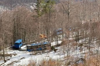 (FOTO) Spasilačka akcija trajala 20 sati: Hrvatski učenici i nastavnici spušteni sa Sljemena (FOTO) Spasilačka akcija trajala 20 sati: Hrvatski učenici i nastavnici spušteni sa Sljemena
