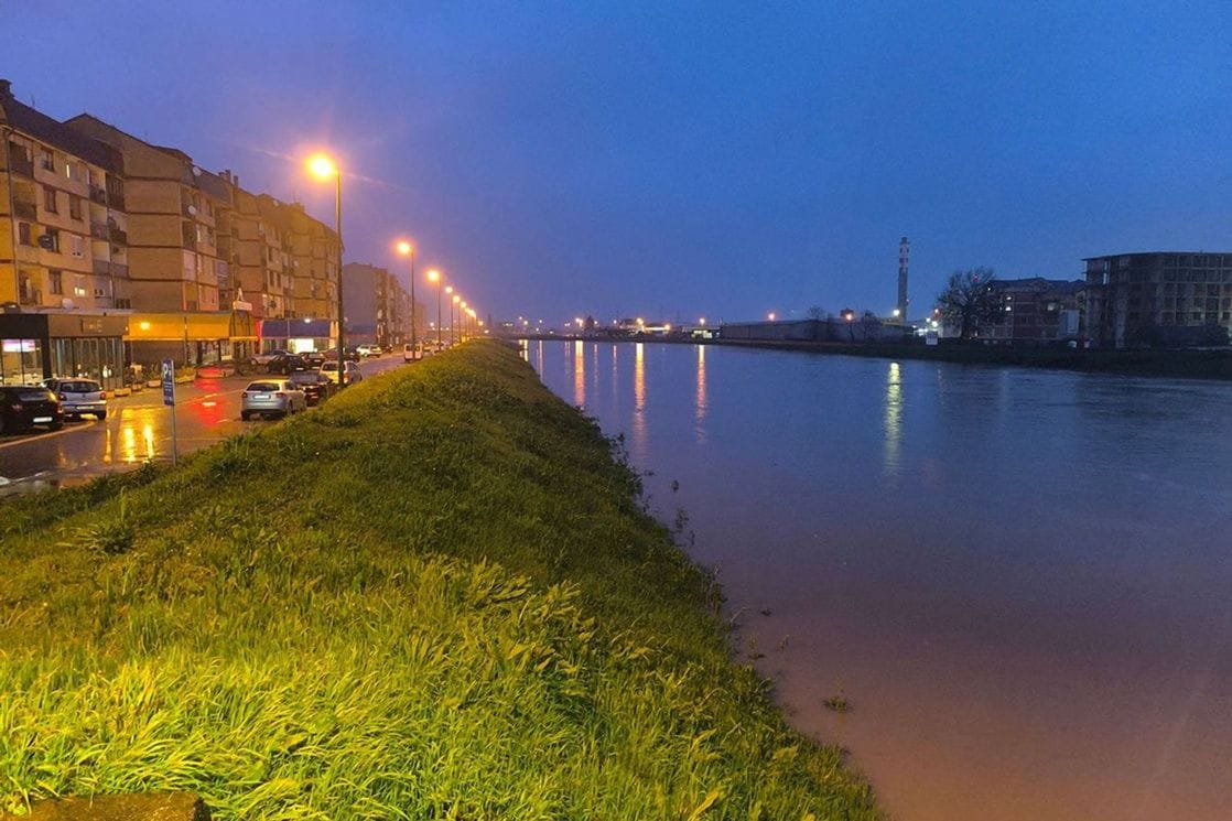 Derventa proglasila mjere odbrane od poplava: Nadležne službe su u pripravnosti