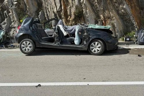 Teška nesreća kod Veriga: Petnaestogodišnjak poginuo, tri osobe teško povrijeđene