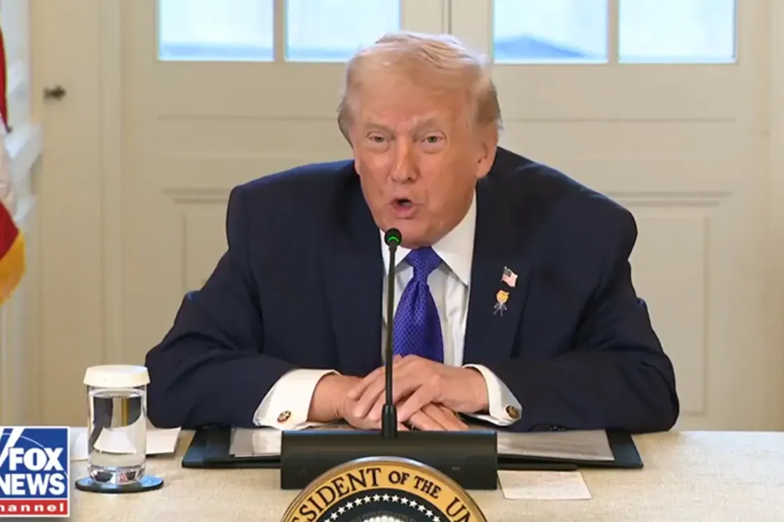 Tramp dao rok Iranu: Elektrane i mostovi su na meti ako Hormuški moreuz ostane zatvoren