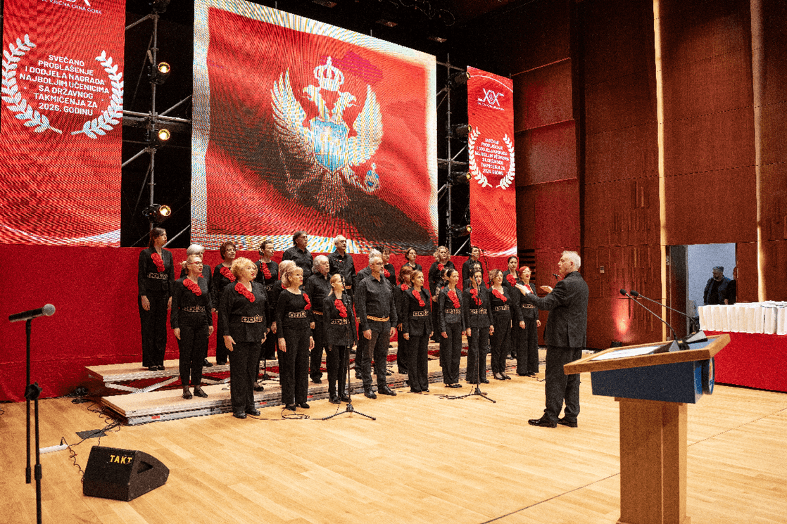 Dodijeljene nagrade najboljim učenicima sa Državnog takmičenja: Vraćaju nadu u neku ljepšu i bolju Crnu Goru