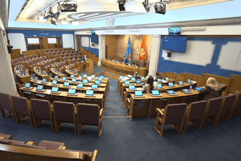 Mugoša: Ovo je uvredljiv odgovor, vi tvrdite da je super to što smo imali najgoru godinu u istoriji