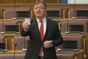 Aleksić: Hajka na SPC u Crnoj Gori traje nesmanjenom dinamikom Aleksić: Hajka na SPC u Crnoj Gori traje nesmanjenom dinamikom