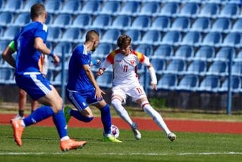 Težak poraz, ali ne boli mnogo: Švedska slavila u Baru, mladi 'sokoli' okreću se Euru