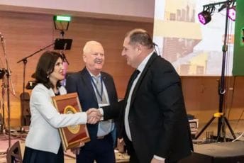 CEDIS: Vladimir Čađenović dobitnik međunarodne nagrade i priznanja “Stvaretelji stoljeća”