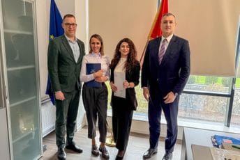 Eko-fond i Deponija Podgorica unapređuju sistem upravljanja otpadom: 200.000 eura za postrojenje za obradu guma Eko-fond i Deponija Podgorica unapređuju sistem upravljanja otpadom: 200.000 eura za postrojenje za obradu guma