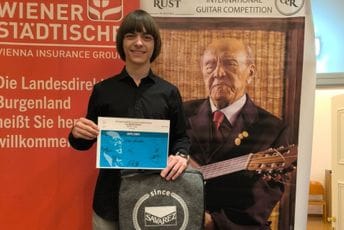 Prvo mjesto i ovacije publike u Rustu: Trijumf gitariste Petra Nikolića na prestižnom festivalu u Austriji