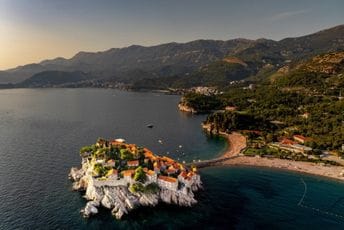 Aman Sveti Stefan dobitnik još jednog renomiranog priznanja Aman Sveti Stefan dobitnik još jednog renomiranog priznanja
