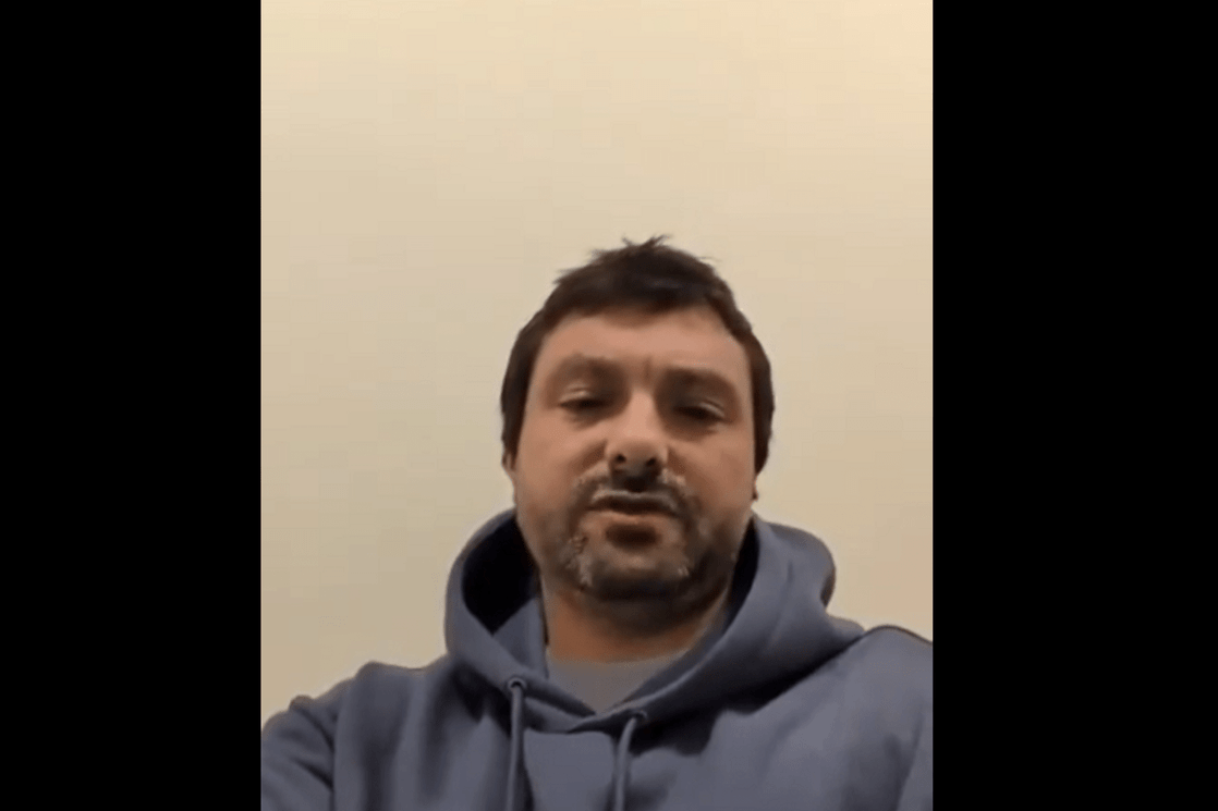 (VIDEO) Navodni Miloš Medenica se ponovo obratio: Demokrate omogućile Čedu Popoviću nelegalne poslove, njima bi trebalo da pripadne 12 miliona eura od toga