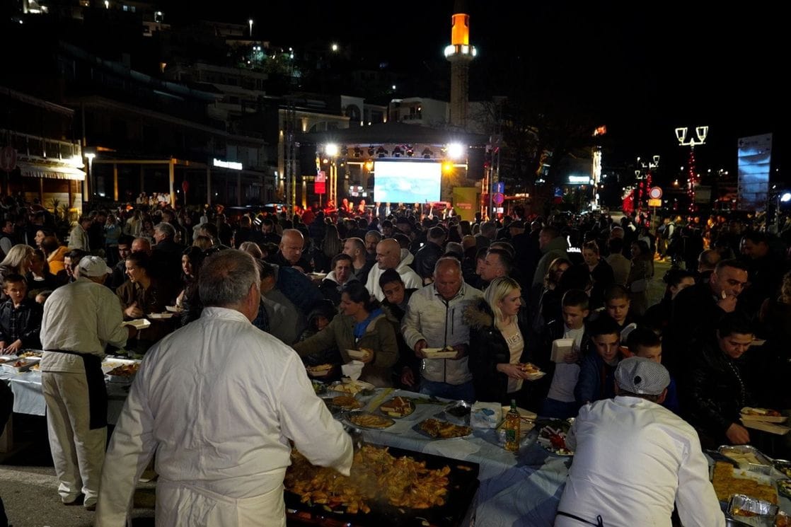 Ulcinj: Fešta pomoraca za pamćenje, večeras možete posjetiti koncert na Maloj plaži