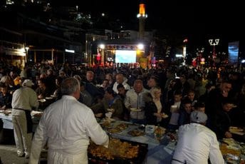 Ulcinj: Fešta pomoraca za pamćenje, večeras možete posjetiti koncert na Maloj plaži