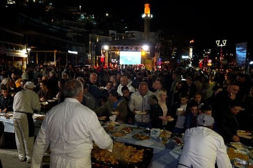 Ulcinj: Fešta pomoraca za pamćenje, večeras možete posjetiti koncert na Maloj plaži