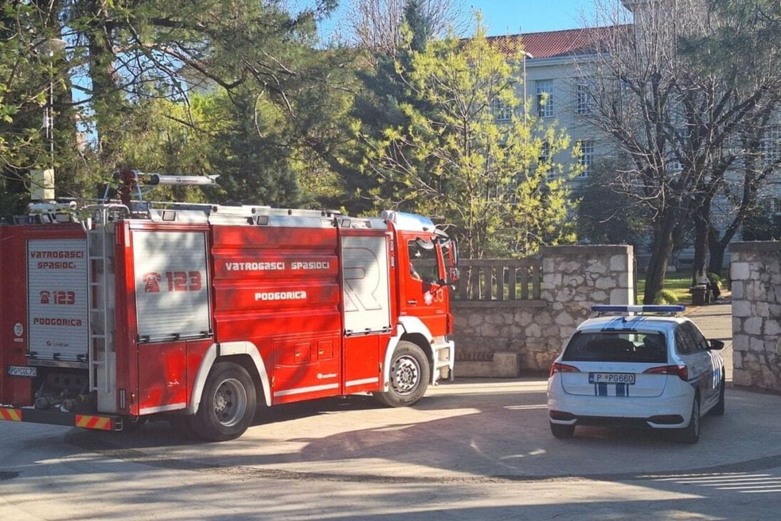 Dojave o bombama u Gimnaziji i Ekonomskoj školi u Podgorici