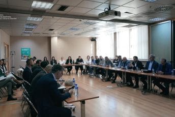 Radunović sa predsjednicima opština: Što prije formirati komisije za legalizaciju, potrebno i hitno osnivanje lokalnih agencija za prostorno planiranje