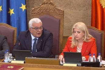 Mandić DPS-u: Ostaćete dugo u opoziciji; Nikolić: Nama se vjeruje, imamo skoro 30 odsto