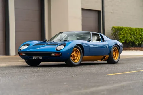 (FOTO) Restaurirani Lamborghini Miura SV ide na aukciju, očekuje se milionski iznos