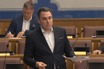 Vuković Spajiću: Dobro jutro, Kolumbo