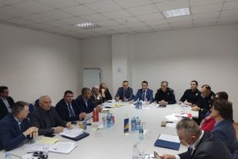 MUP: Razmatrano uspostavljanje dva zajednička granična prelaza sa BiH tokom ljetnje turističke sezone