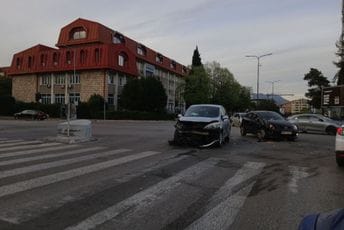 Podgorica: Udes kod Ekonomskog fakulteta