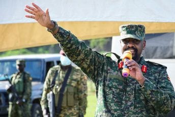 Prijeti ukidanjem diplomatskih odnosa: Sin predsjednika Ugande traži najljepšu ženu Turske i milijardu dolara