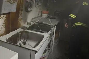 Požar u restoranu na Rijeci Crnojevića lokalizovan, vatra prijeti kućama u Lastvi Čevskoj