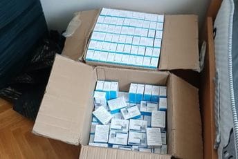 Kod Baranina u stanu pronađeno više od 3.000 kutija i kesica ljekova bez dokumentacije