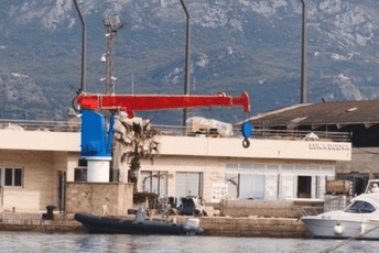 Odžić o devastaciji obale: Ne dirajte Morsko dobro, oni farbaju kran