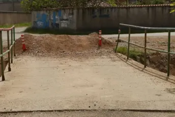 Pješački most u Donjoj Gorici koristi se za vozila: Mještani zabrinuti za bezbjednost, nadležni najavljuju rekonstrukciju