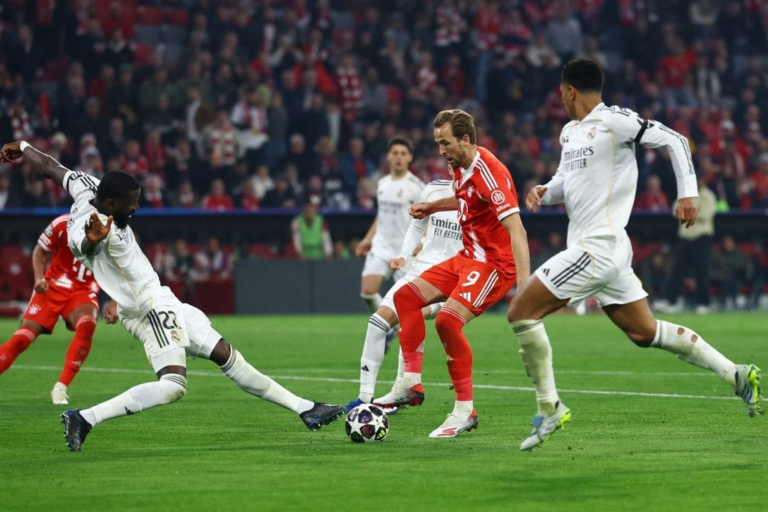 Bajern ide dalje nakon meča za pamćenje i sedam golova u Minhenu, u polufinalu je i Arsenal